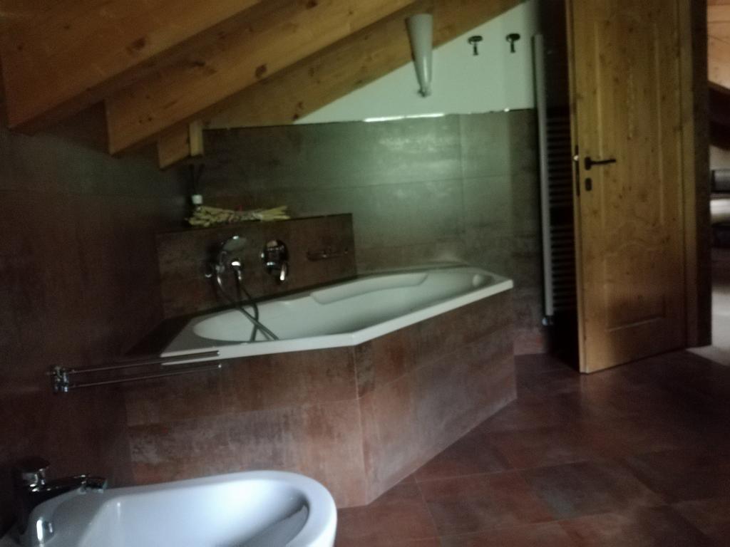 Hotel Bait De Angial Livigno Exteriör bild